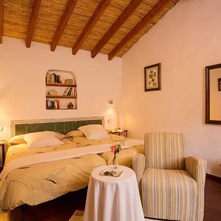 Holiday home In El Mit Garten, Grill Und Terrasse *